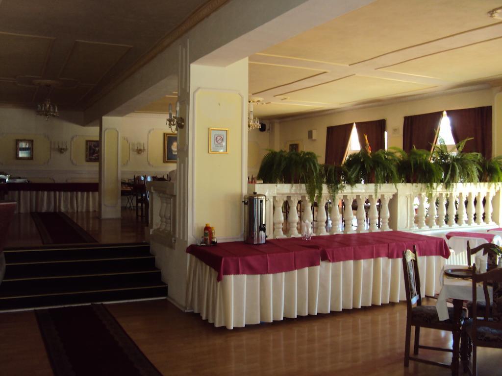 Pension Velicky Zamocek Poprad Exterior photo