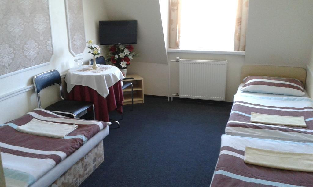 Pension Velicky Zamocek Poprad Exterior photo