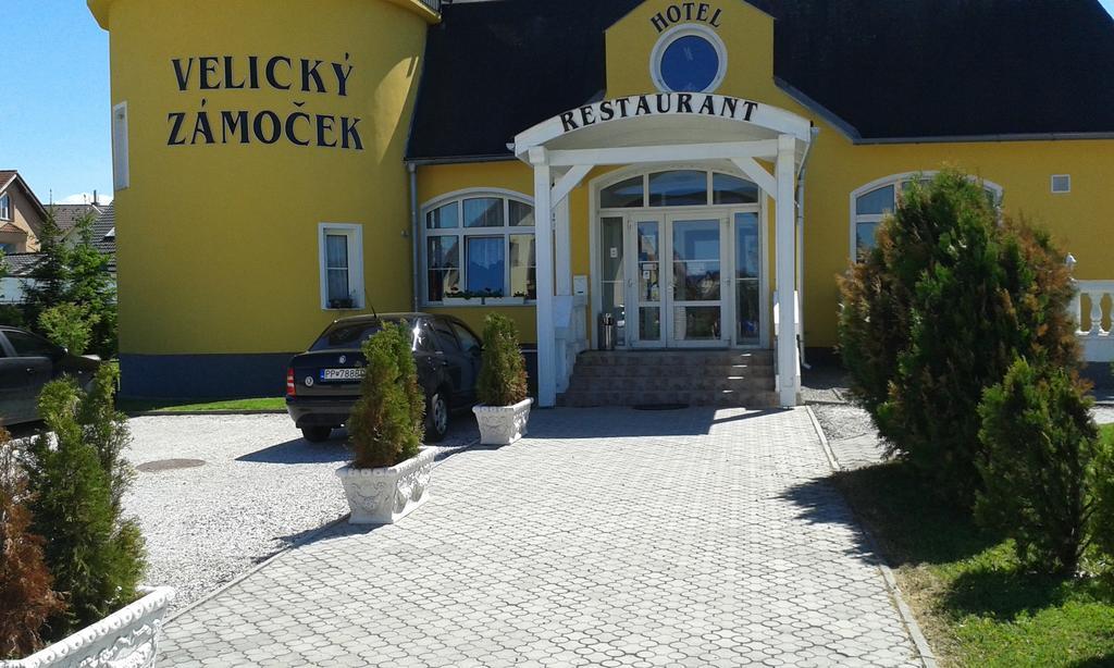 Pension Velicky Zamocek Poprad Exterior photo