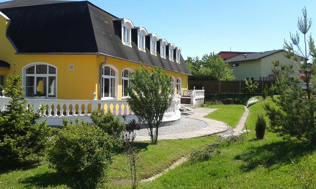Pension Velicky Zamocek Poprad Exterior photo