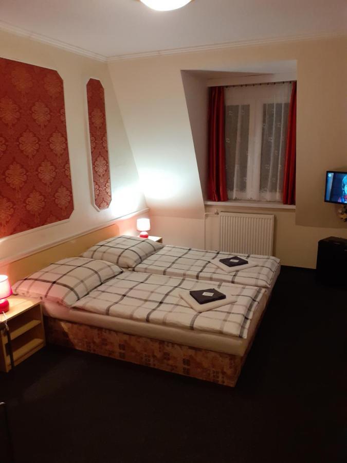 Pension Velicky Zamocek Poprad Exterior photo