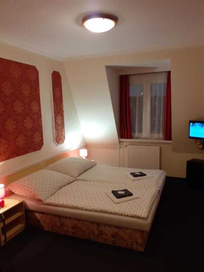 Pension Velicky Zamocek Poprad Exterior photo